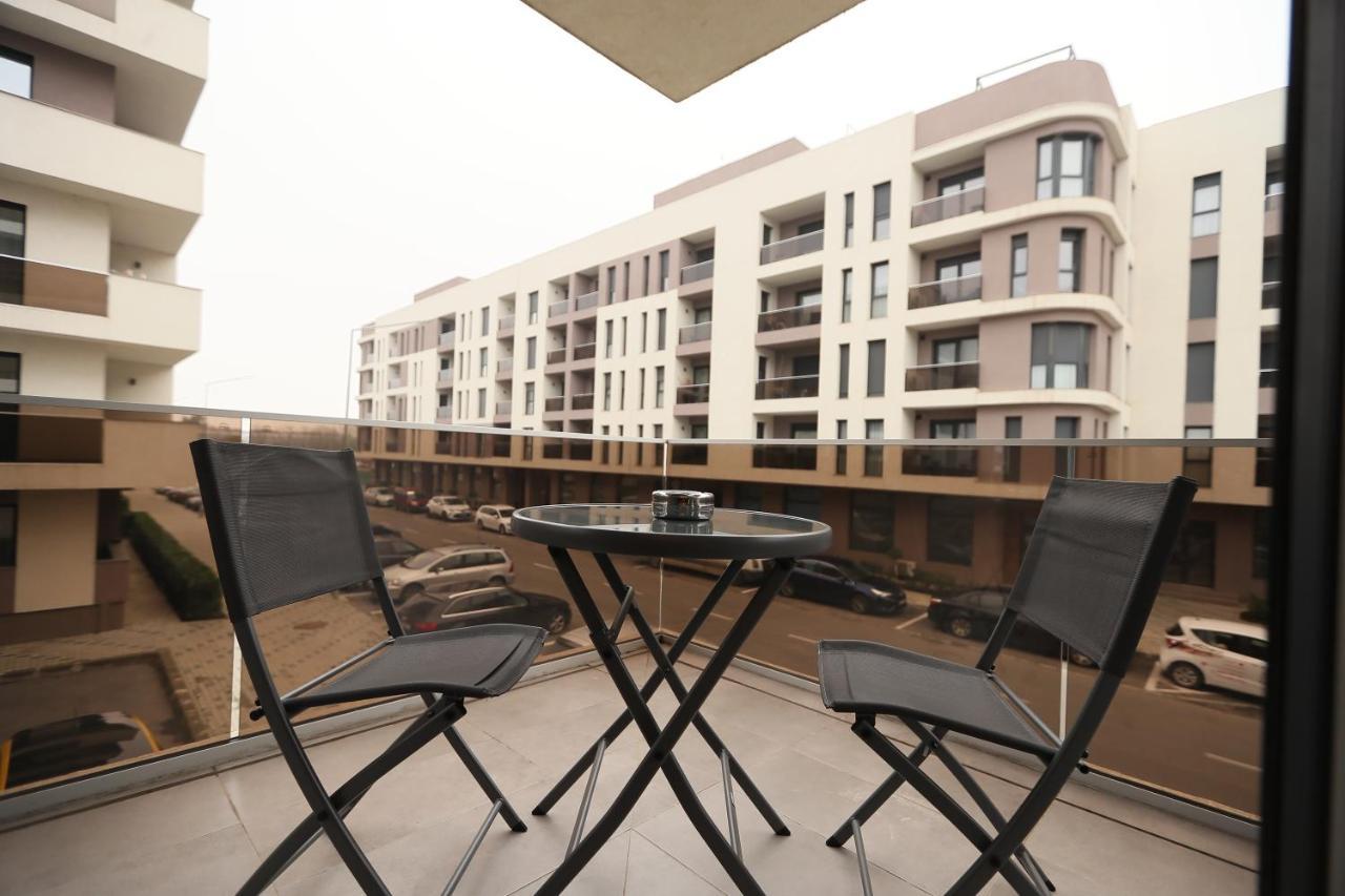 Julia'S Apartment Oradea Exterior photo